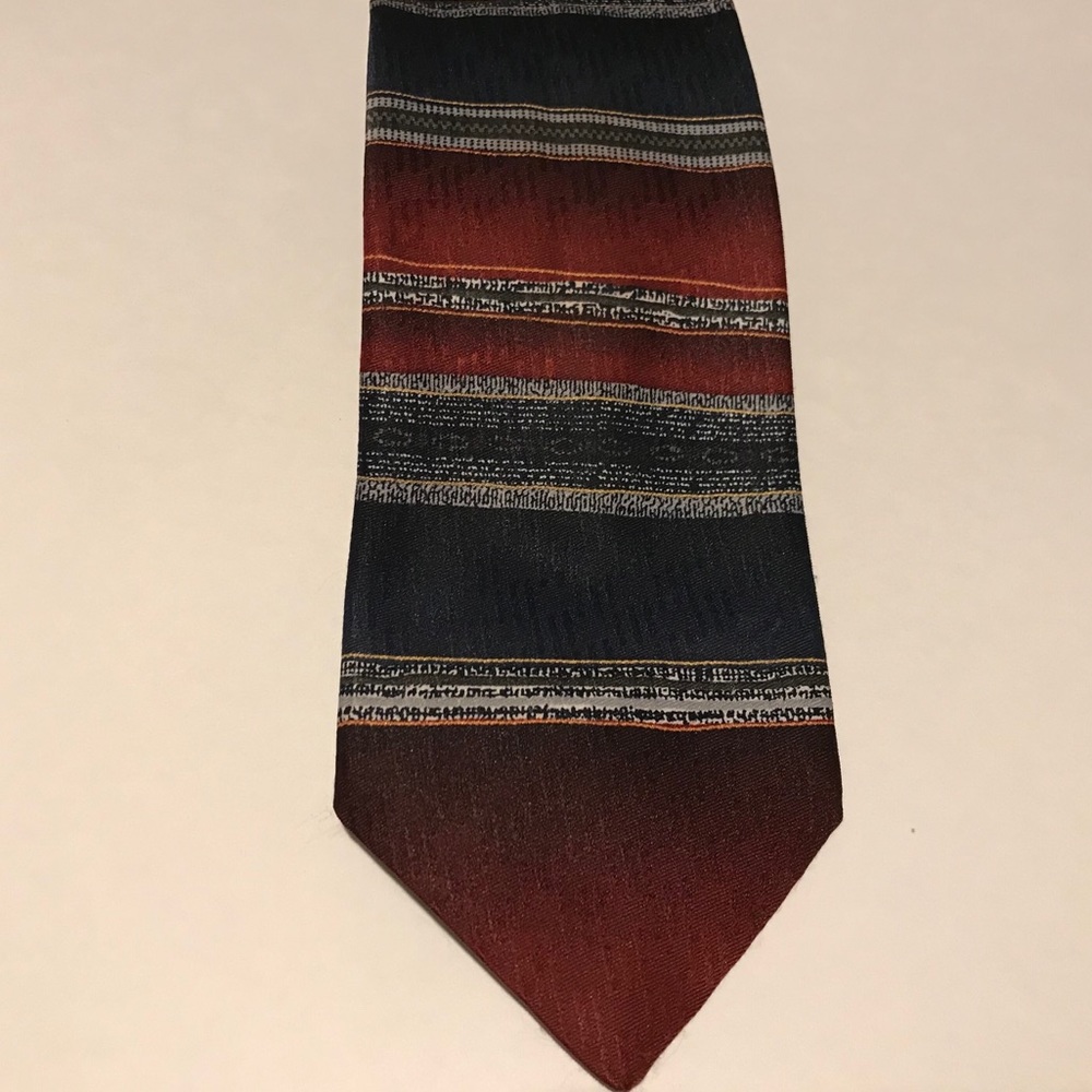 TownCraft stripped tie.Red,black,silver